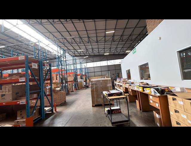 3,454M² WAREHOUSE TO LET IN TUNNEY